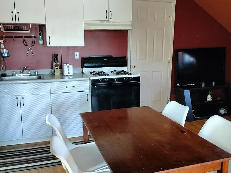647 Cambridge St #4 — Photo 7