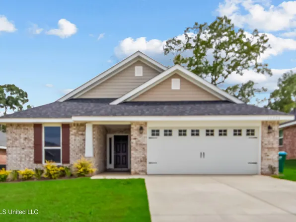 14028 Oak Arbor Dr, Gulfport, MS 39503