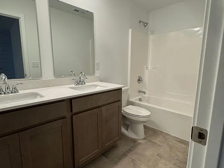 15370 Farrington Way — Photo 13