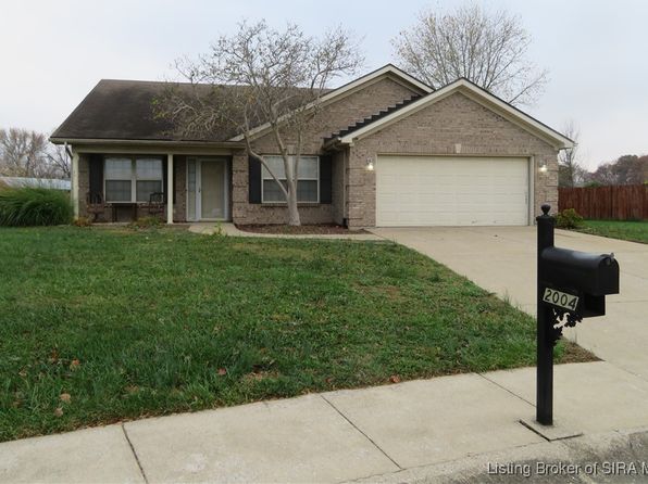 2004 Sterling Terrace, Sellersburg, IN 47172