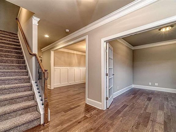 4th image of 514 Adventure Trl