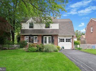 437 E Magnolia Ave, Aldan, PA 19018