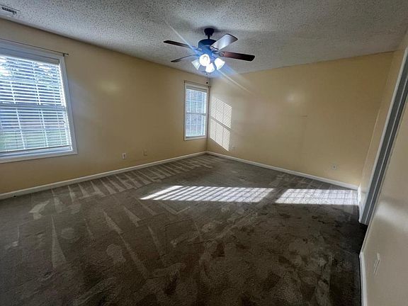 5th image of 108 Ann Bradley Dr