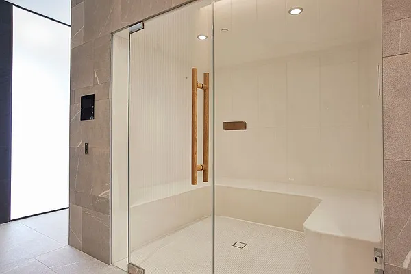 Rented by Berkshire Hathaway HomeServices New York Properties | media 27