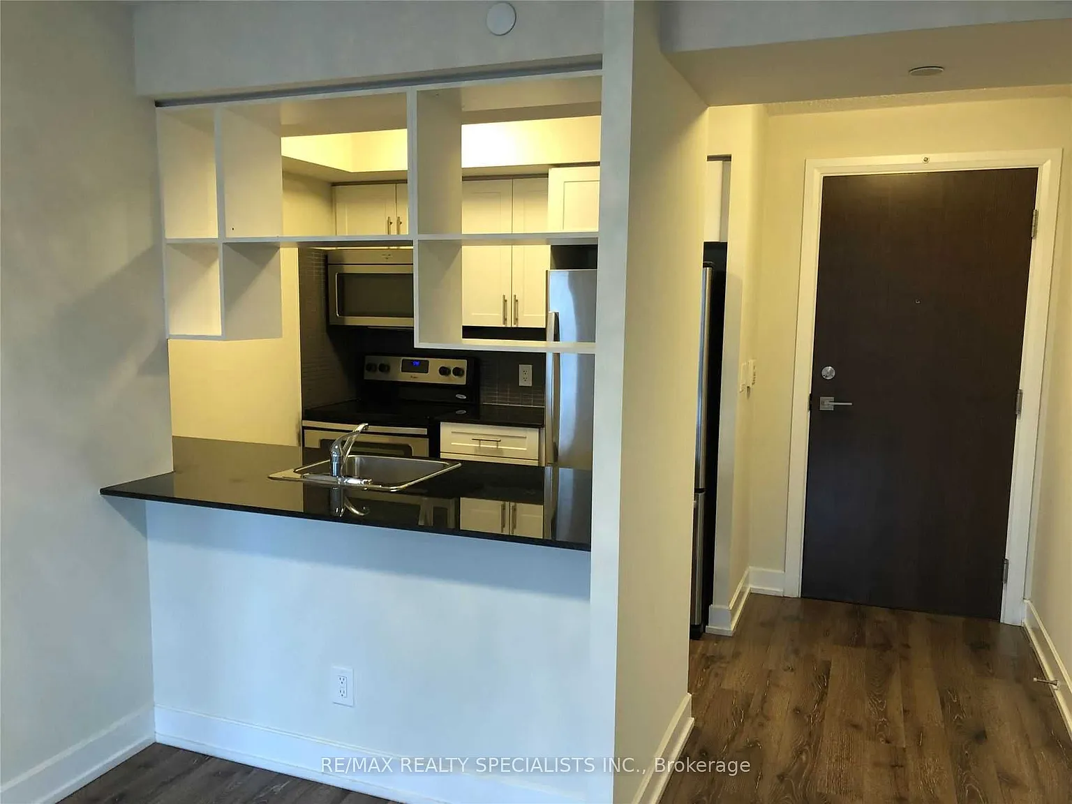 2 bed, $2,650 — Photo 3