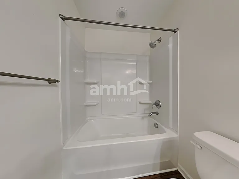 309 Dogwood Cir — Photo 17