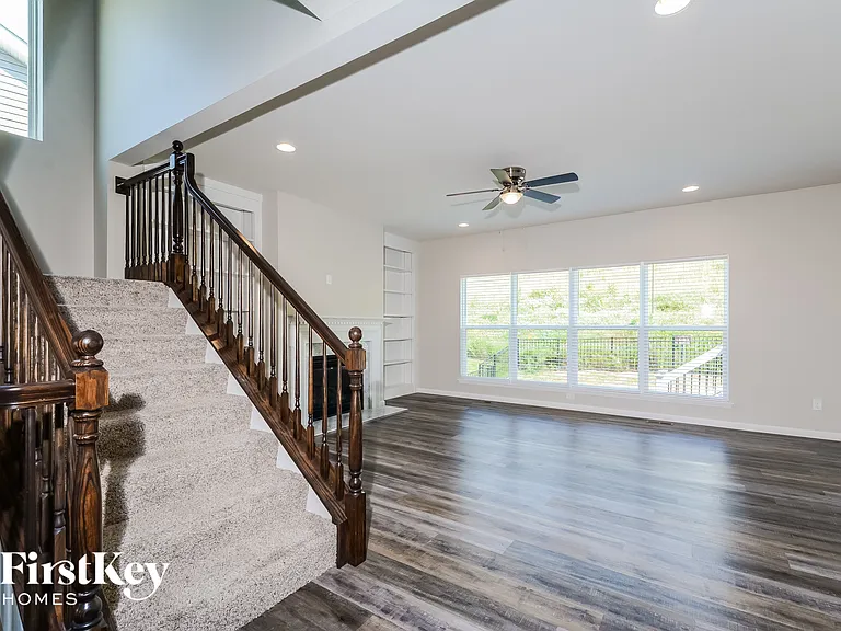 476 Timber Valley Trl — Photo 3