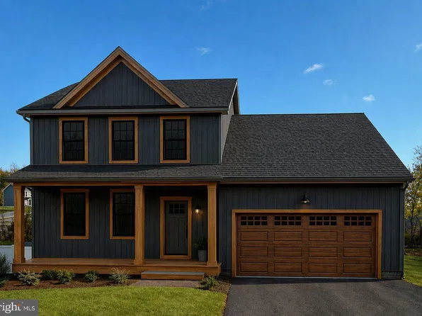 45 Fuhrman Mill Rd, Hanover, PA 17331