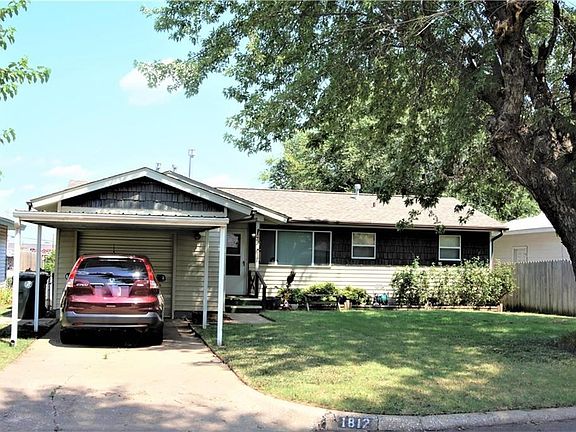 1812 Thompson Drive, Midwest City, OK  73110