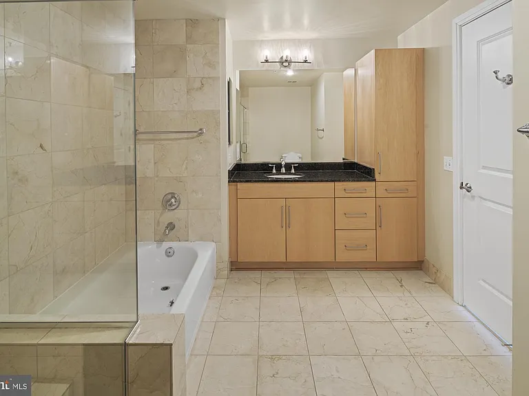 8220 Crestwood Ln #1215 — Photo 23