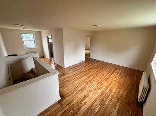 40B Iozia Ter #40B, Elmwood Park, NJ 07407