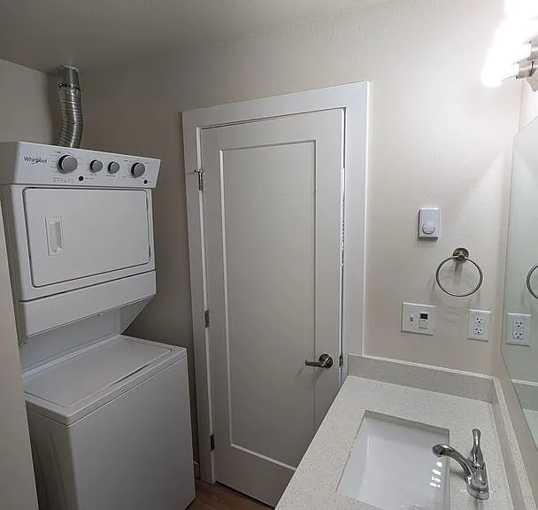 3715 E McKinley Ave W #101 — Photo 19