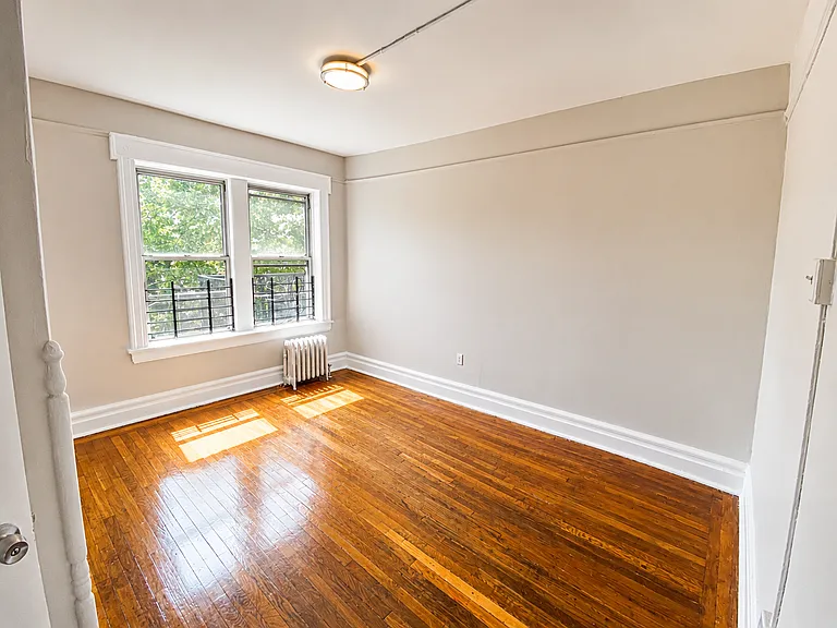 23 Harvard St #12 — Photo 12