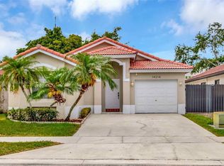 14214 SW 177th Ter, Miami, FL 33177