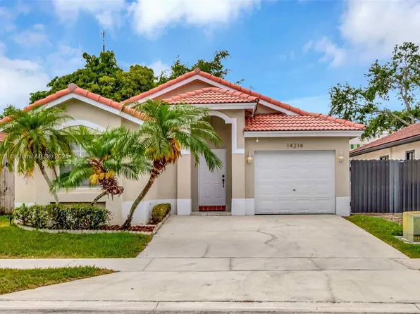 14214 SW 177th Ter, Miami, FL 33177