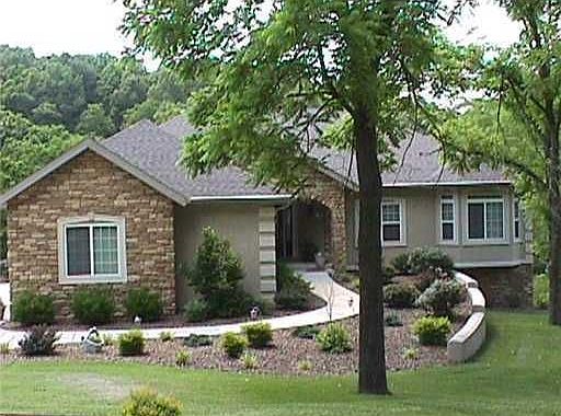 1st image of 45 Pamona Dr