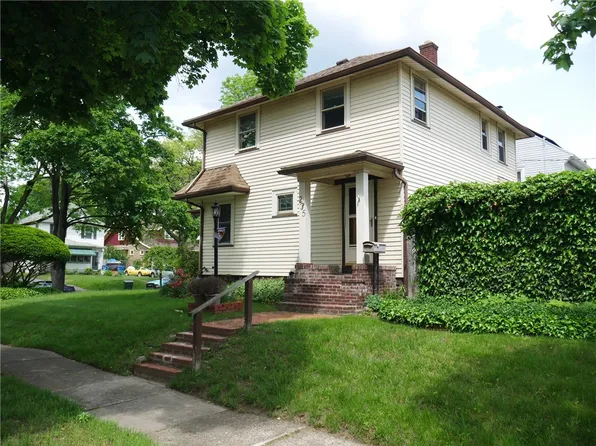 235 Versailles Rd, Rochester, NY 14621