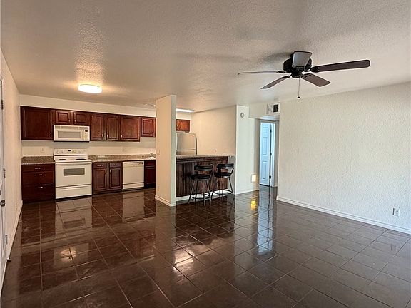 3rd image of 5044 River Glen Dr Unit 148