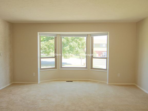 5 Front Room View 3_08232019