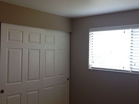 5th image of 2924 W Curry Cir