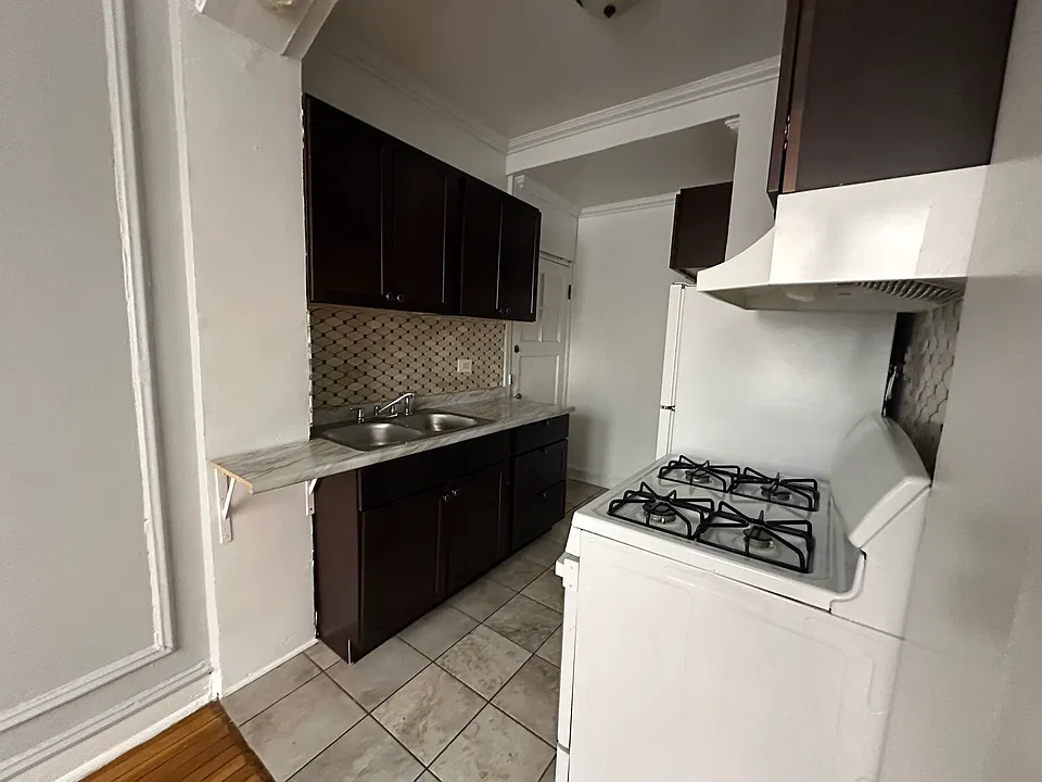 1363 W Estes Ave #1V
