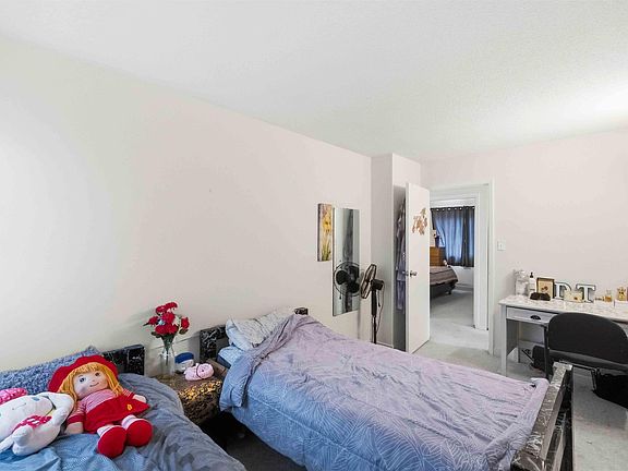 3rd image of 11421 34th St NW Unit 203