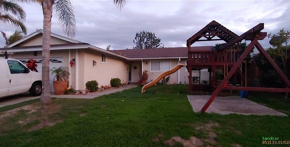 1st image of 3991 Sherbourne Dr