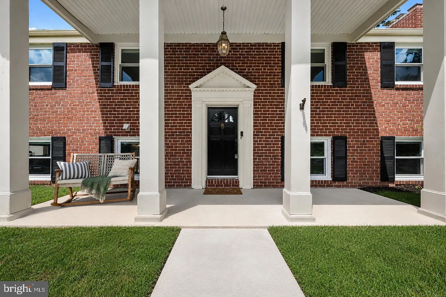 2 bed, 2.0 bath, 2176 sqft, $1,500 — Photo 4