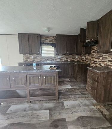 2nd image of 112 Ash Ln