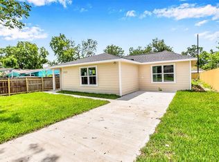 5022 Rapido Rd, Houston, TX 77033