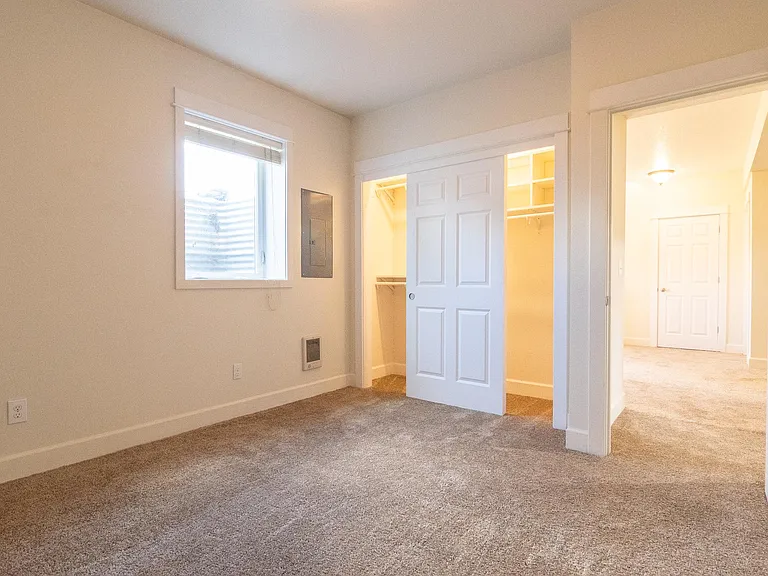 1004 N Mason St — Photo 24