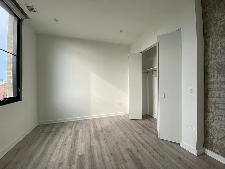 1120 W Patterson Ave #303 — Photo 8