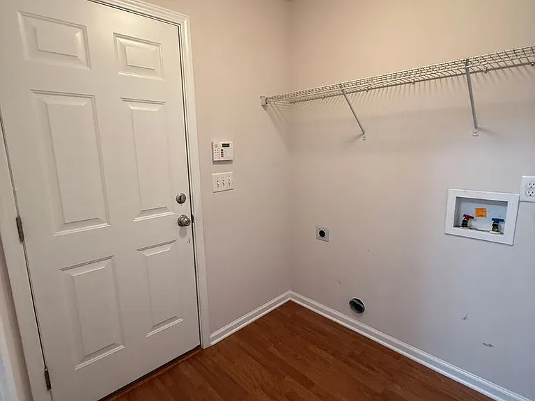 2513 Hunting Bow Dr — Photo 8