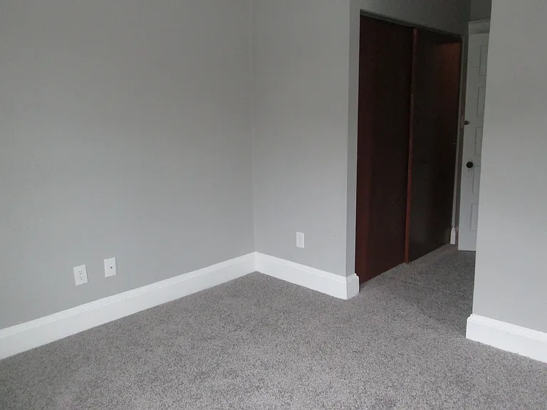 408 W Wilson Blvd — Photo 9
