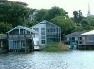 402 Lake Dora Rd, Mount Dora, FL 32757