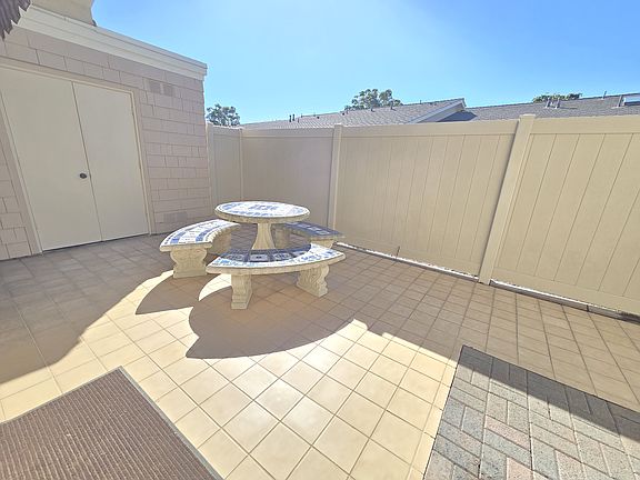 5th image of 8886 Modoc Cir