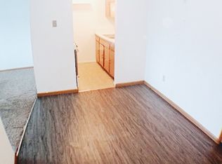 6237 S 13th St UNIT 11, Milwaukee, WI 53221