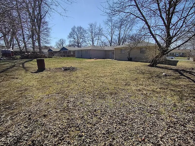 7819 Southfield Dr — Photo 4