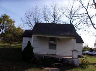 411 S Stratton St, Jerico Springs, MO 64756
