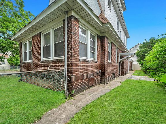 5th image of 104-04 202nd St #1