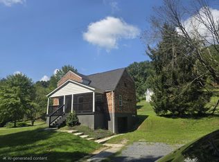254 Broad St, Summersville, WV 26651