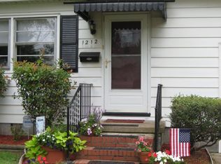 1212 73rd St, Newport News, VA 23605