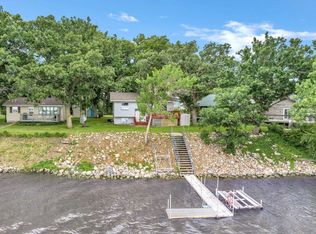 4957 105th St, Dolliver, IA 50531