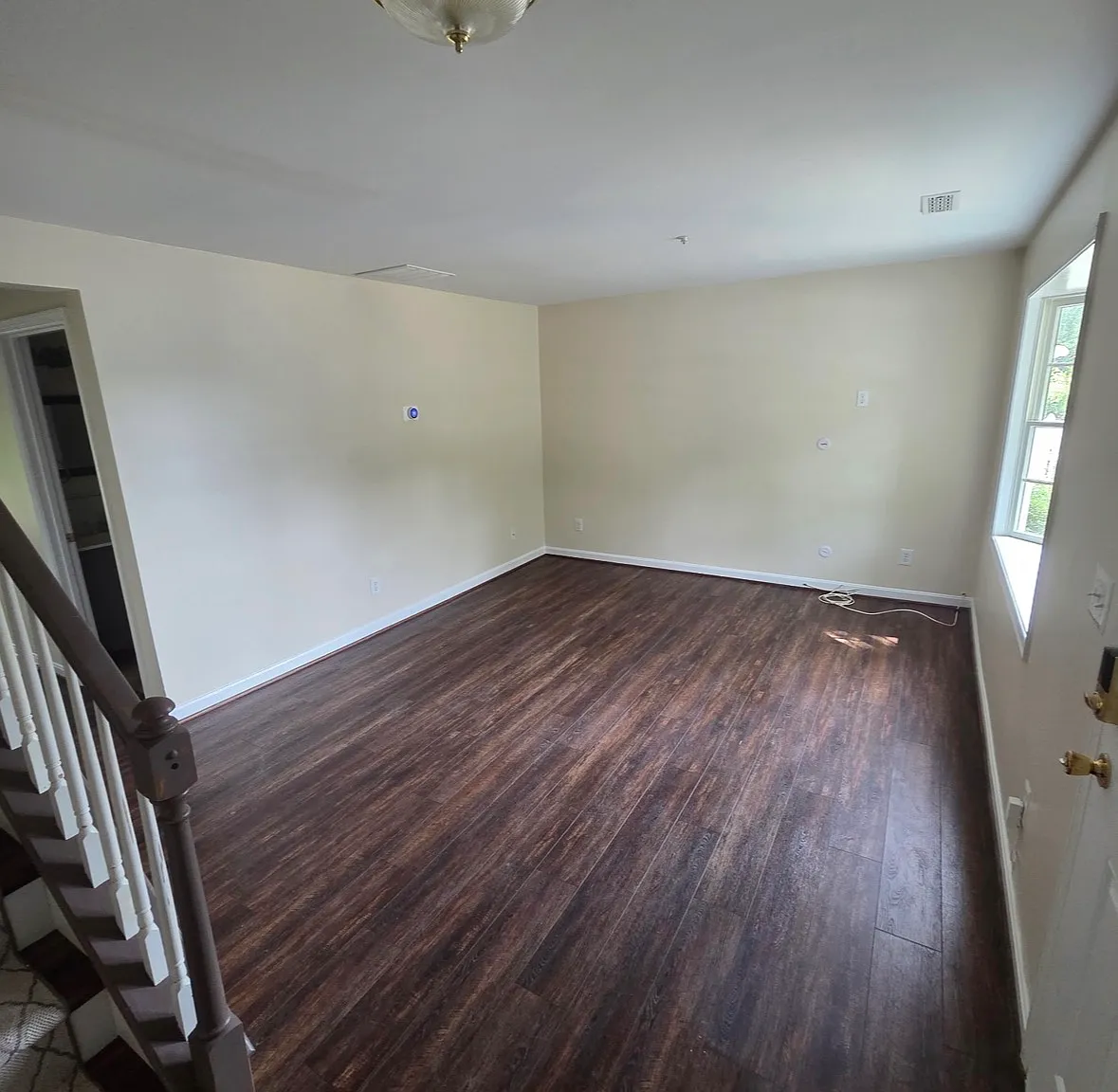 3 bed, 1240 sqft, $2,200 — Photo 1