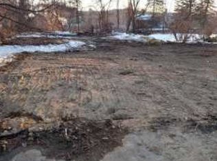 24 Schmitt St, Claremont, NH 03743