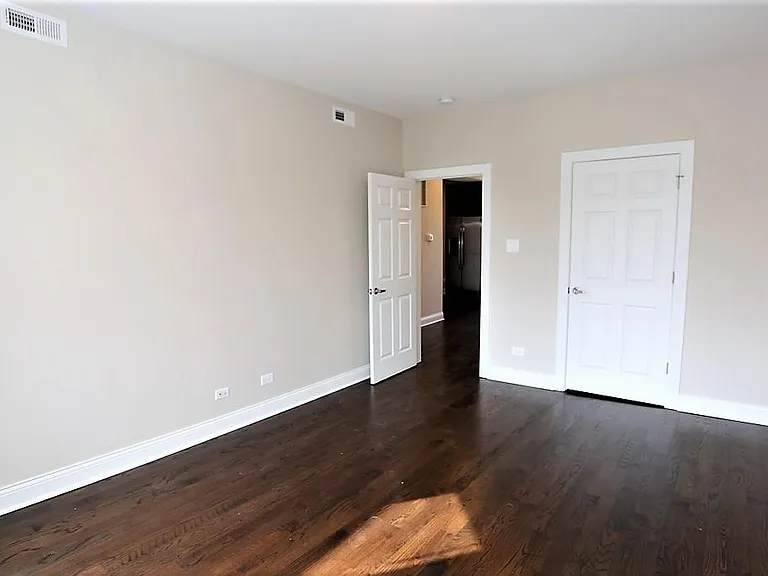 2228 N Sawyer Ave #2E — Photo 13