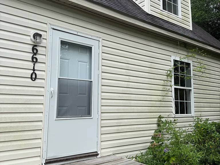 6610 Greenville Loop Rd — Photo 14