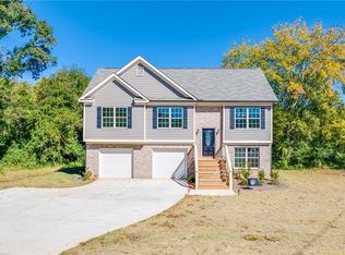 4378 Highway 124 W, Hoschton, GA 30548