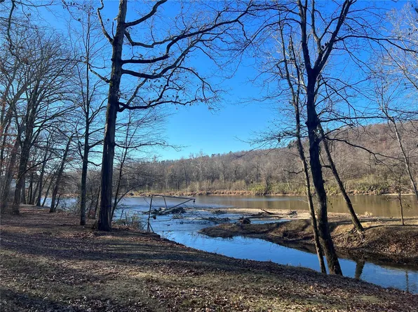 1 Macedonia Tower Rd, Doniphan, MO 63935