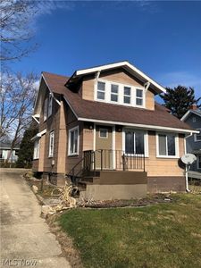 2669 N Bender Ave, Akron, OH, 44319